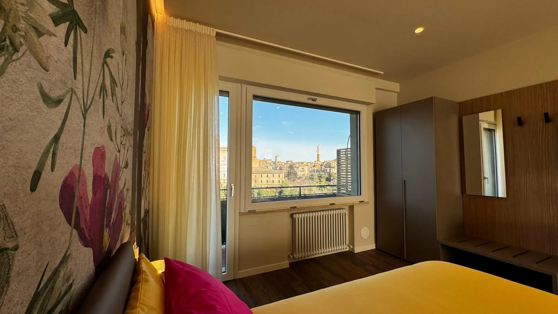 Skyline- 3 Apartments With View 锡耶纳 意大利