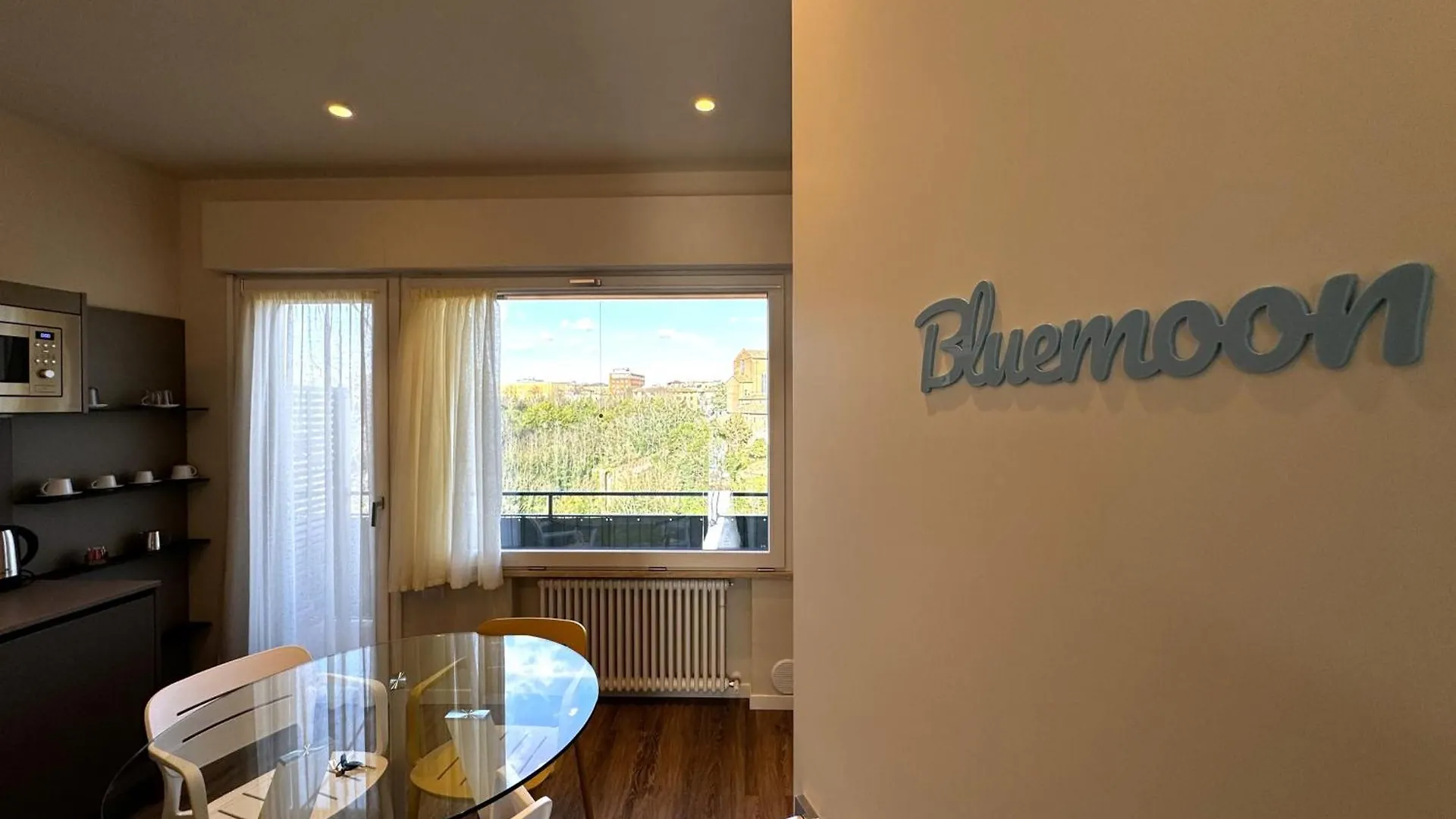 Skyline- 3 Apartments With View 锡耶纳