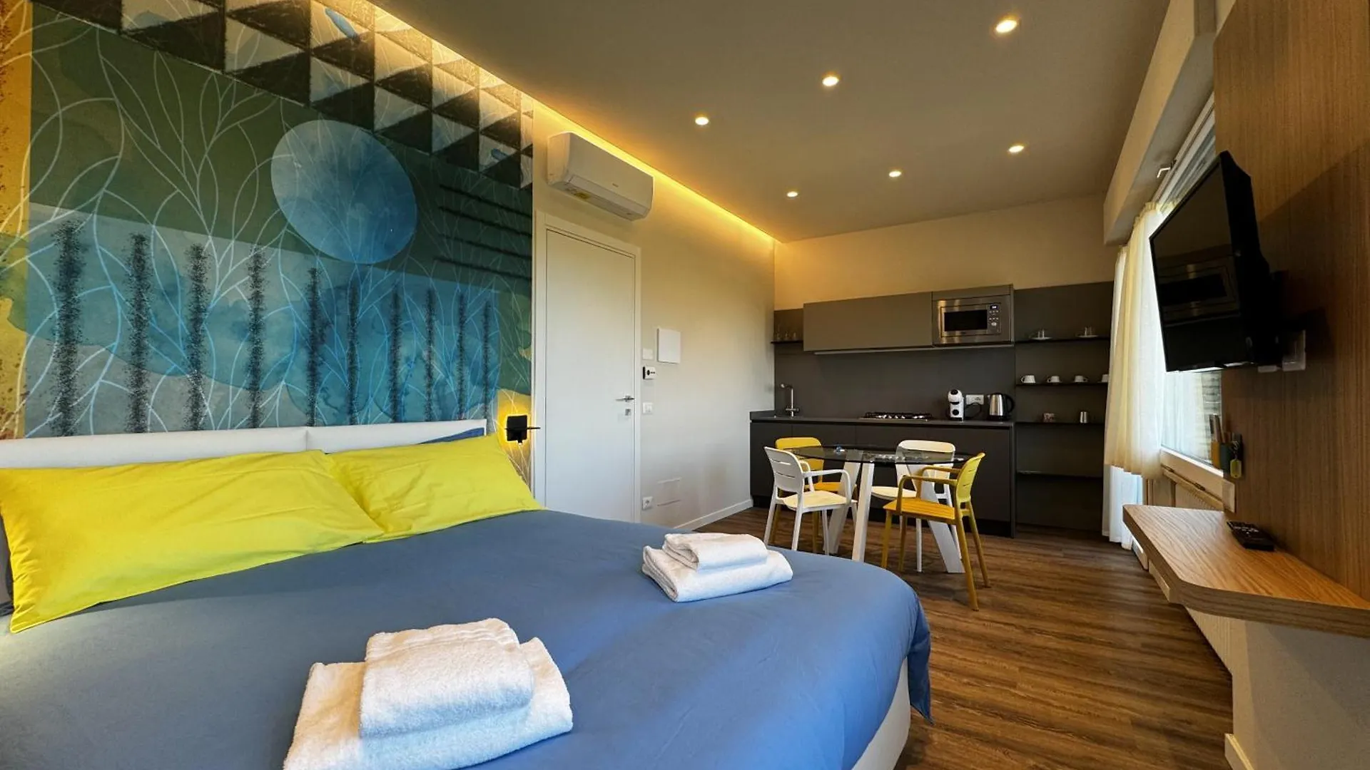 Skyline- 3 Apartments With View 锡耶纳 0*,